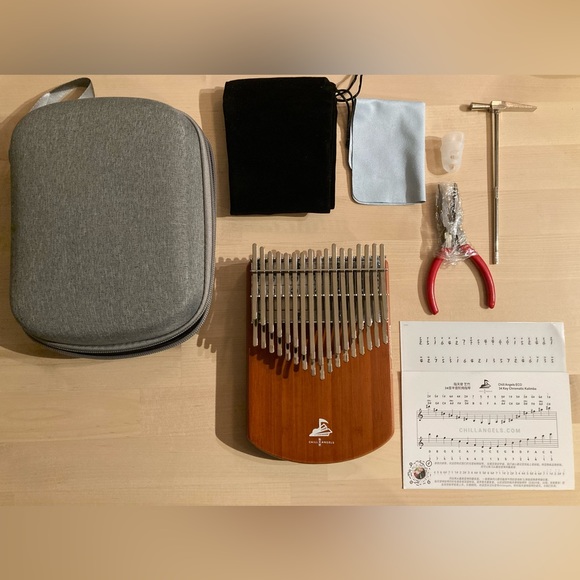 New - Chill Angels 34 keys Kalimba [Discontinued] - Picture 1 of 3